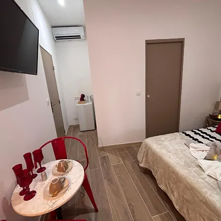 La Rubis Bed & Breakfast