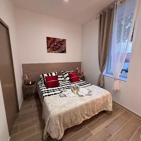 La Rubis Bed & Breakfast *