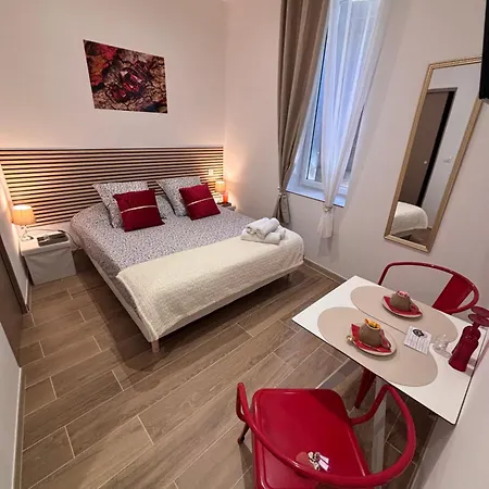 La Rubis Bed & Breakfast